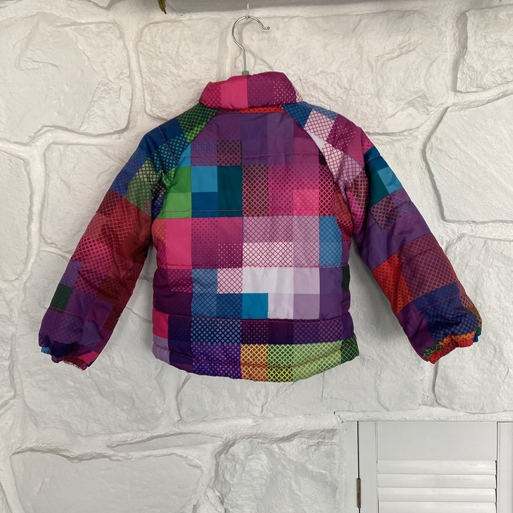 Puffer style jacket with patchwork look fabric front zipper two front pockets - Picture 2 of 12